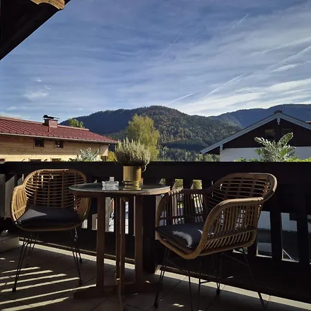 Alpenflair Guest house *